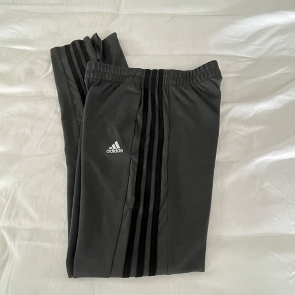 Adidas Joggers Gray Black Stripes YXS Athletic Athleisure - Picture 7 of 7